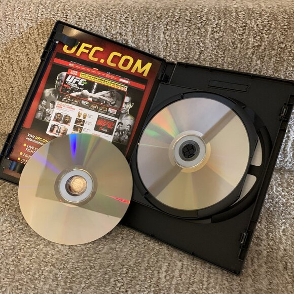 UFC 134 RIO Ultimate 2-Disc Edition DVD. Silva Vs Okami, Shogun vs Griffin PPV - Picture 2 of 4